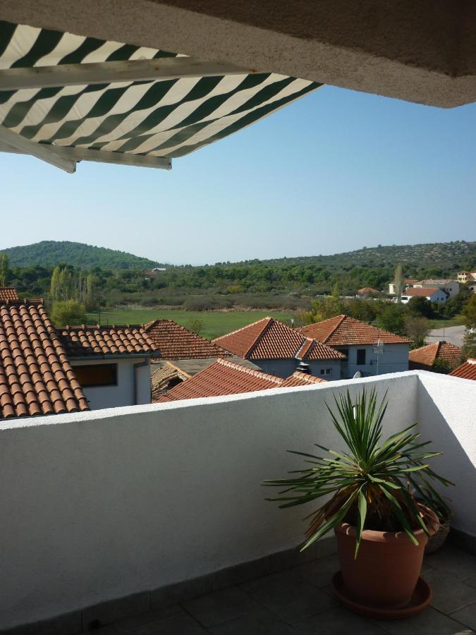 Apartmani Andrija Jezera Exteriör bild